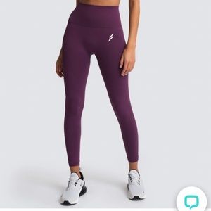 DOYOUEVEN Hyperflex Seamless Leggings Plum Purple